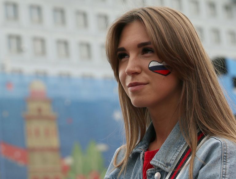 Просмотр матча ЧМ-2018 по футболу между сборными России и Саудовской Аравии