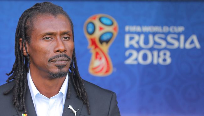 Главный тренер сборной Сенегала по футболу Алью Сиссе Главный тренер сборной Сенегала по футболу Алью Сиссе