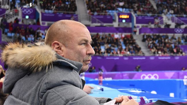Российский тренер Александр Жулин Российский тренер Александр Жулин