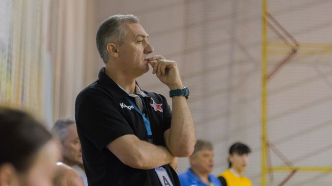 Главный тренер ЖГК Звезда Алексей Гумянов