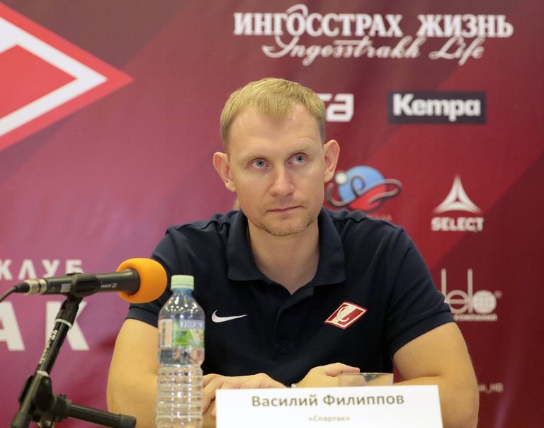 Главный тренер московского гандбольного клуба Спартак Василий Филиппов Главный тренер московского гандбольного клуба Спартак Василий Филиппов