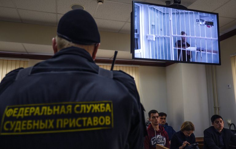 Рассмотрение апелляции на арест А. Кокорина и его брата Кирилла Рассмотрение апелляции на арест А. Кокорина и его брата Кирилла