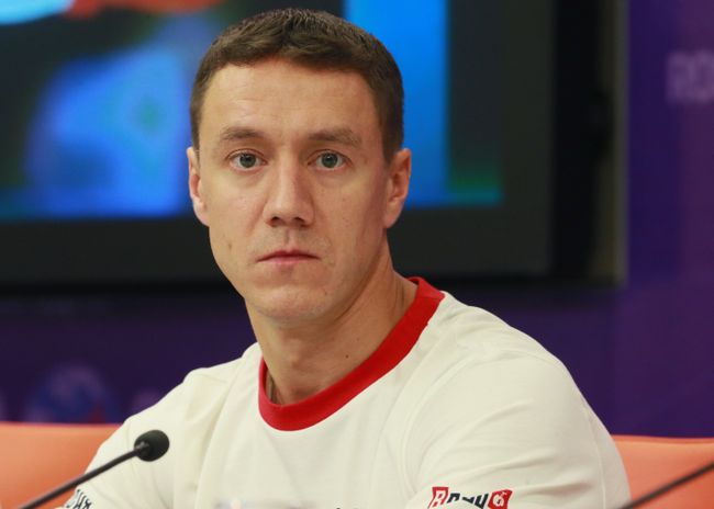 Олимпийский чемпион по спортивной гимнастике Николай Крюков Олимпийский чемпион по спортивной гимнастике Николай Крюков