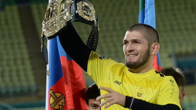 Чемпион абсолютного бойцовского чемпионата (UFC) в легком весе россиянин Хабиб Нурмагомедов Чемпион абсолютного бойцовского чемпионата (UFC) в легком весе россиянин Хабиб Нурмагомедов
