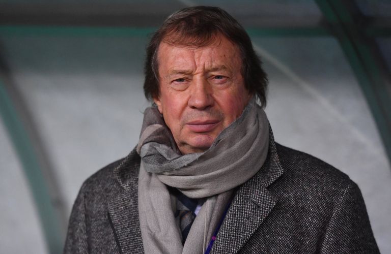 Главный тренер Локомотива Юрий Сёмин Главный тренер Локомотива Юрий Сёмин