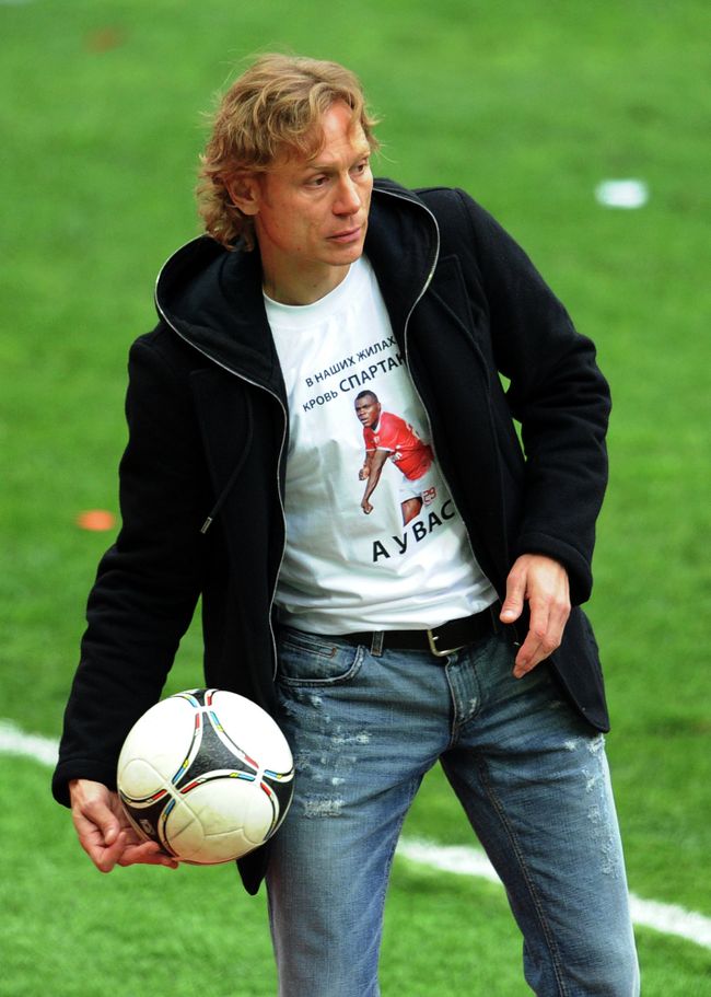 Валерий Карпин