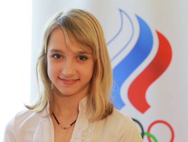 Виктория Комова Виктория Комова