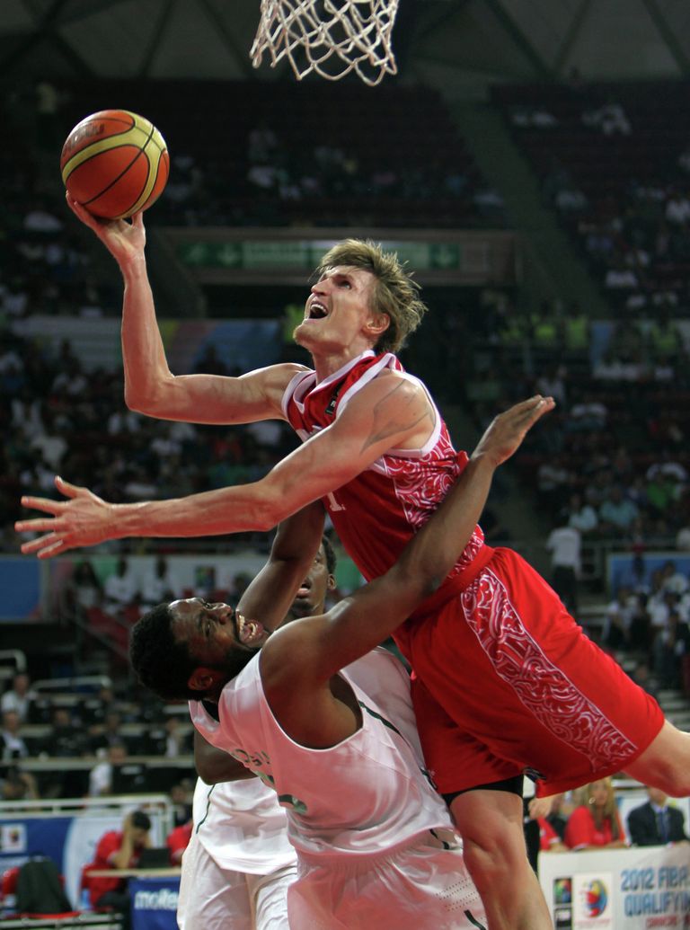 Игровой момент матча Россия - Нигерия