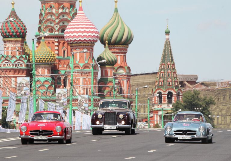 Парад ретроавтомобилей Парад ретроавтомобилей