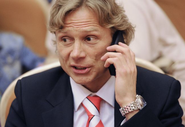 Валерий Карпин