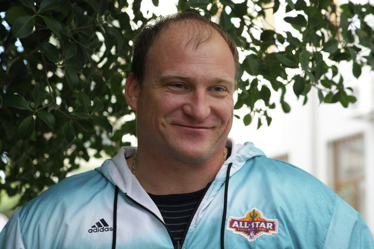 Чемпион Паралимпийских игр Алексей Ашапатов Чемпион Паралимпийских игр Алексей Ашапатов