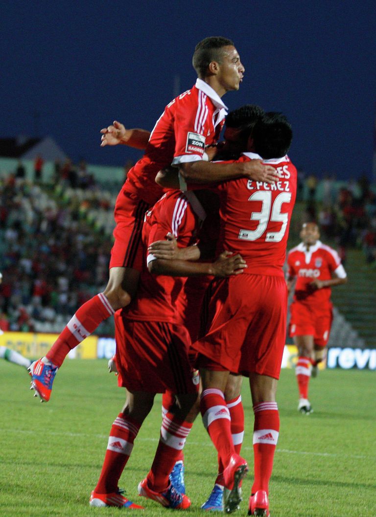 Футболисты Бенфики Футболисты Бенфики