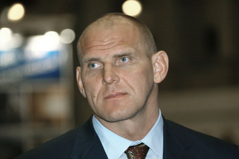 Александр Карелин