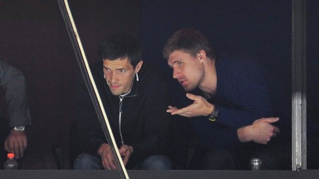 Павел Дацюк и Илья Брызгалов (слева направо) Павел Дацюк и Илья Брызгалов (слева направо)