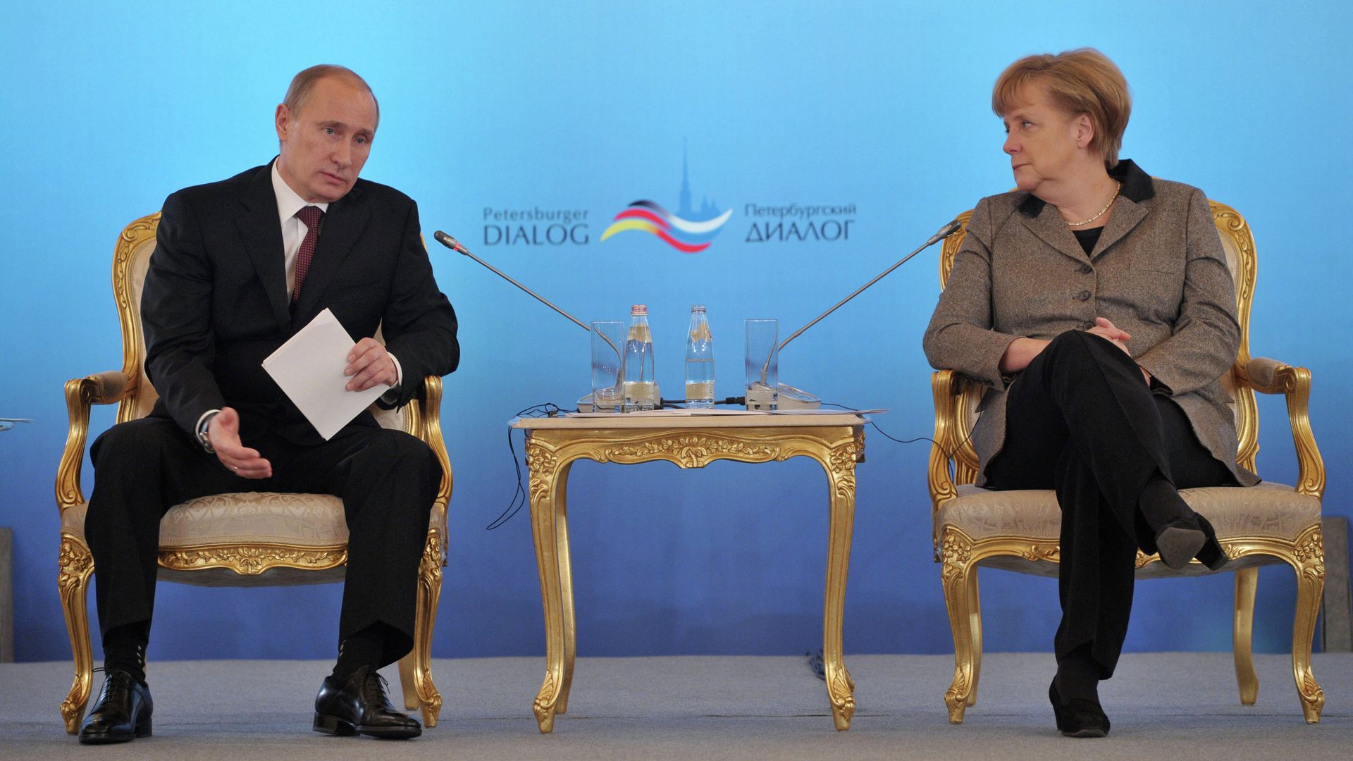 В.Путин и А.Меркель на российско-германском форуме Петербургский диалог В.Путин и А.Меркель на российско-германском форуме Петербургский диалог - РИА Новости, 1920, 20.11.2022