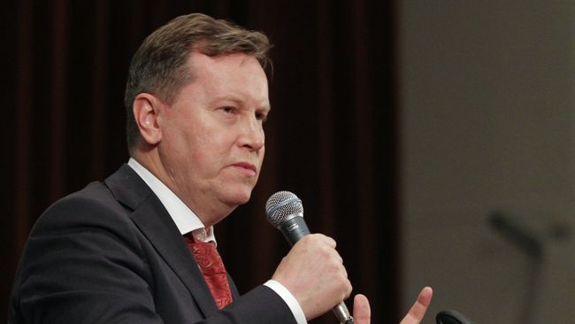Олег Нилов