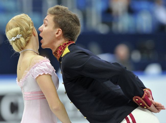 Екатерина Боброва и Дмитрий Соловьев Екатерина Боброва и Дмитрий Соловьев