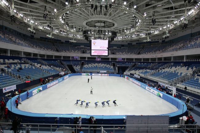 Спортсменки принимают участие в соревнованиях суперфинала Спортсменки принимают участие в соревнованиях суперфинала