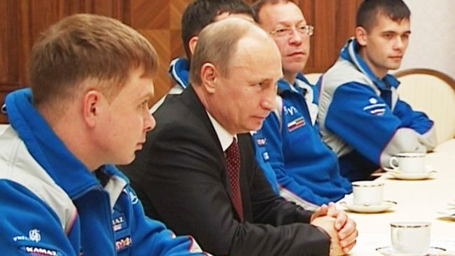 Наши дрались за каждый метр – российские гонщики о ралли Дакар-2013