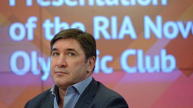 Александр Кожевников