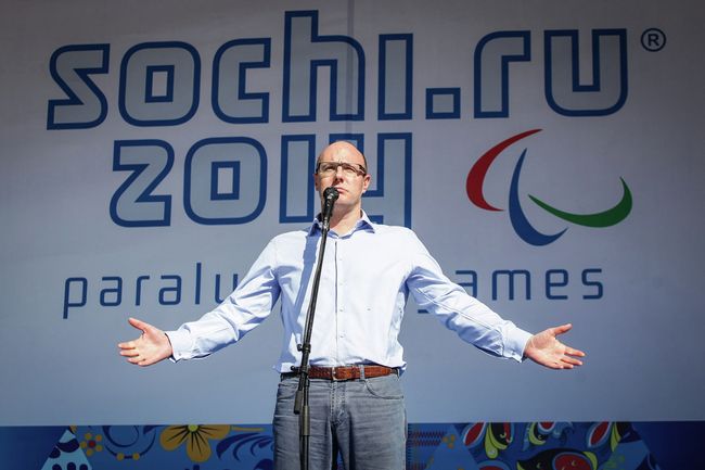 Дмитрий Чернышенко