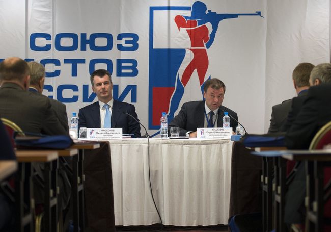 Михаил Прохоров и Сергей Кущенко (справа)