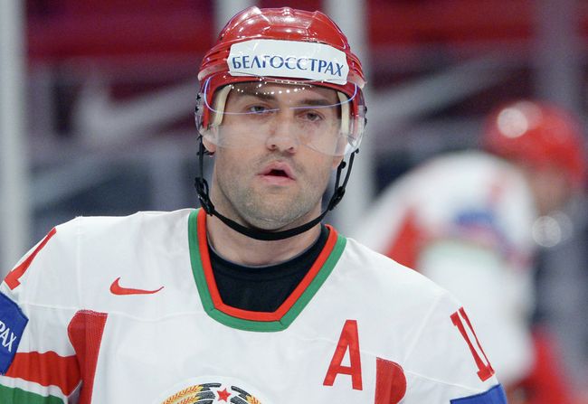 Александр Кулаков
