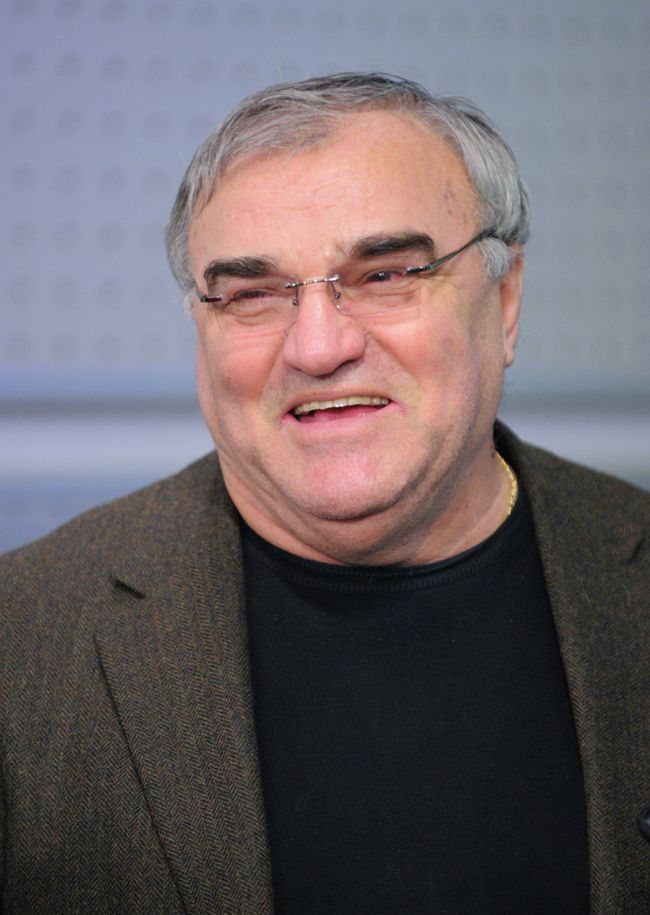 Валентин Маслаков Валентин Маслаков