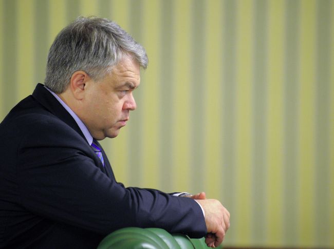 Михаил Бутов