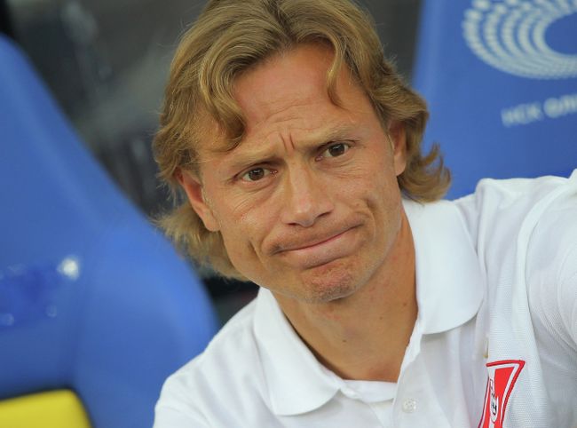 Валерий Карпин