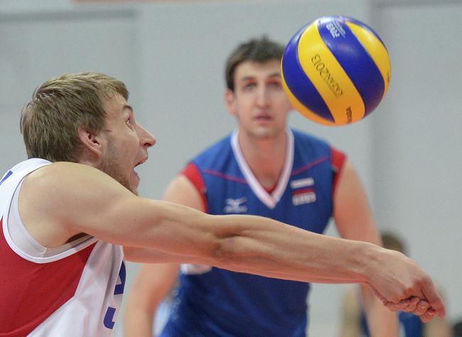 Игрок сборной России Валентин Голубев