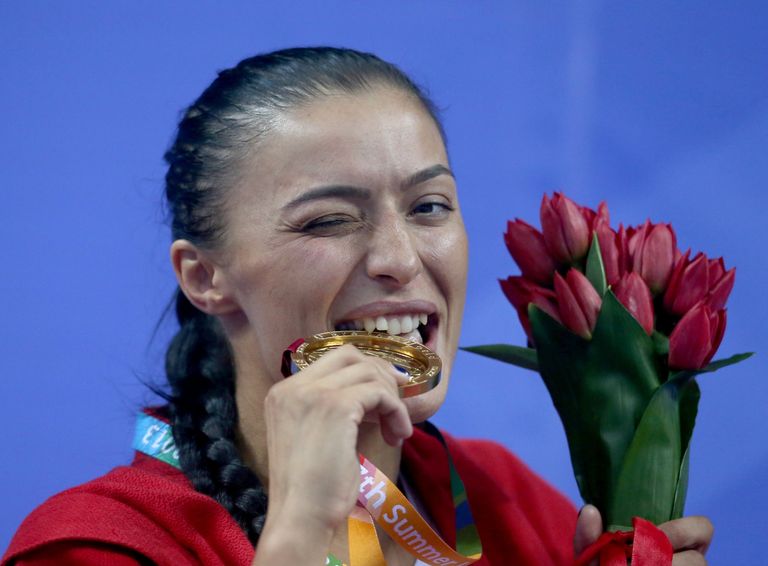 Яна Костенко Яна Костенко