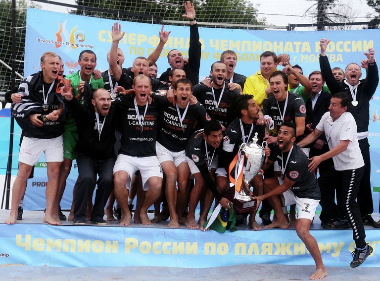 Игроки ПФК Кристалл Игроки ПФК Кристалл