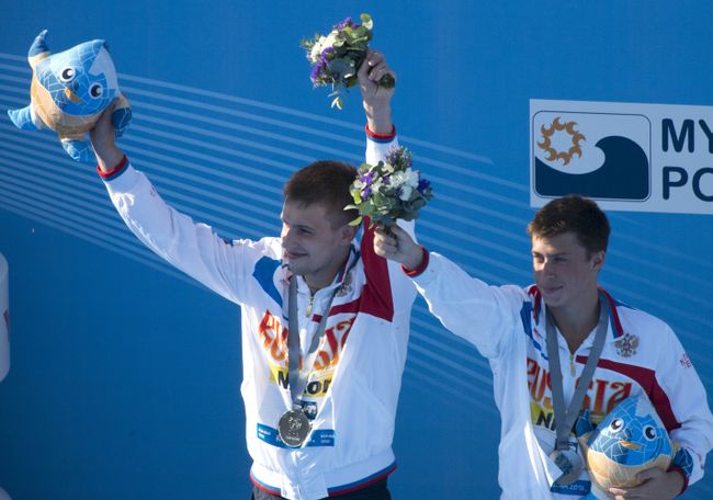 Виктор Минибаев (слева) и Артем Чесаков
