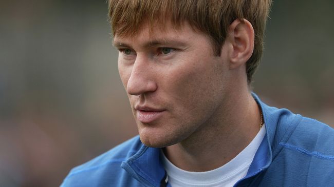 Спортсмен Александр Шустов