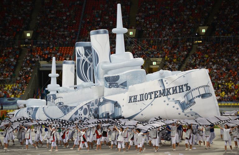 Церемония открытия XIV чемпионата мира по легкой атлетике на стадионе Лужники в Москве Церемония открытия XIV чемпионата мира по легкой атлетике на стадионе Лужники в Москве