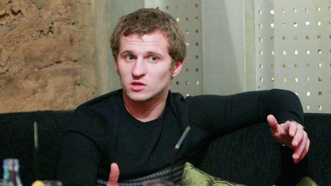 Футболист Александр Алиев Футболист Александр Алиев