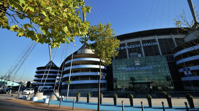 Стадион футбольного клуба Манчестер Сити Этихад Стэдиум (Etihad Stadium) в Манчестере