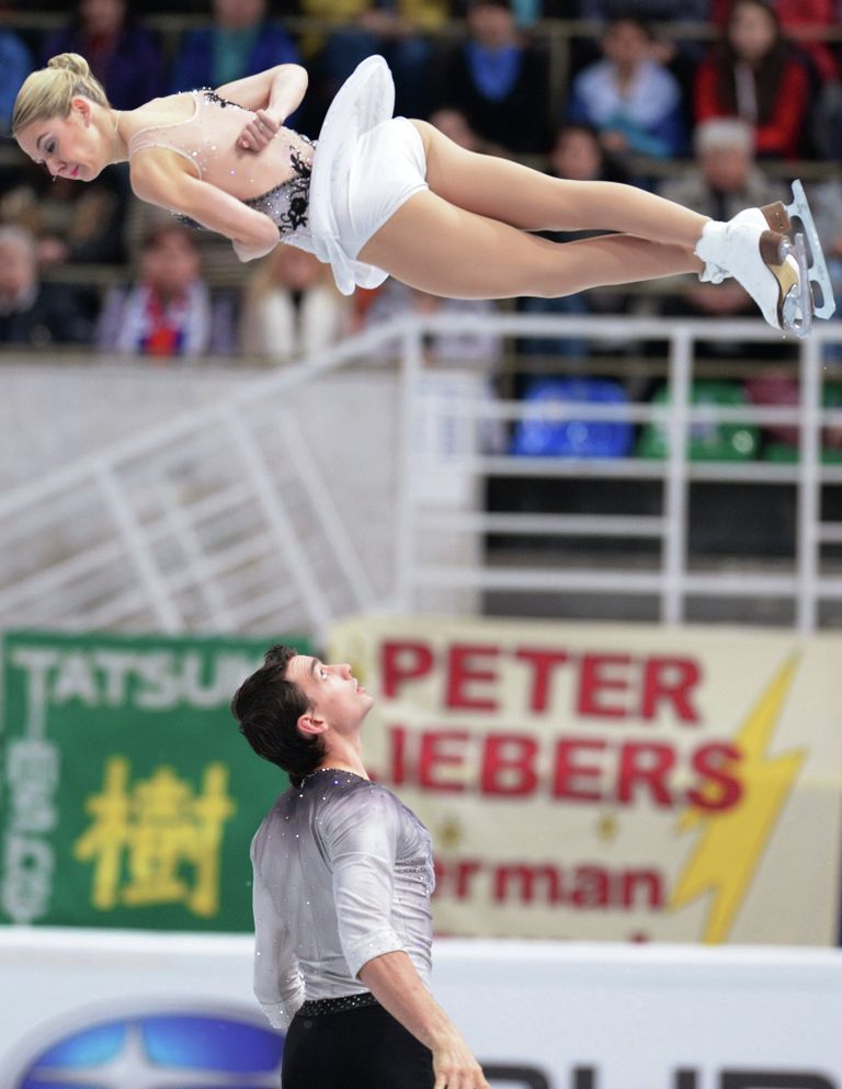 Алекса Скимека и Крис Кнайерим (США) Алекса Скимека и Крис Кнайерим (США)