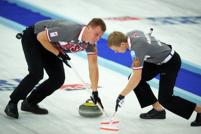 Российские спортсмены Петр Дрон (слева) и Евгений Архипов Российские спортсмены Петр Дрон (слева) и Евгений Архипов