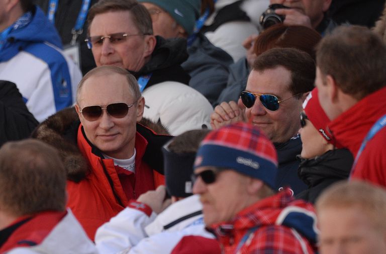 Президент России Владимир Путин и председатель правительства России Дмитрий Медведев Президент России Владимир Путин и председатель правительства России Дмитрий Медведев