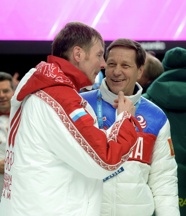 Александр Зубков и Александр Жуков (слева направо) Александр Зубков и Александр Жуков (слева направо)