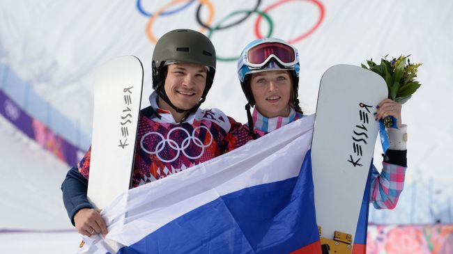 Вик Уайлд и Алена Заварзина (слева направо) Вик Уайлд и Алена Заварзина (слева направо)
