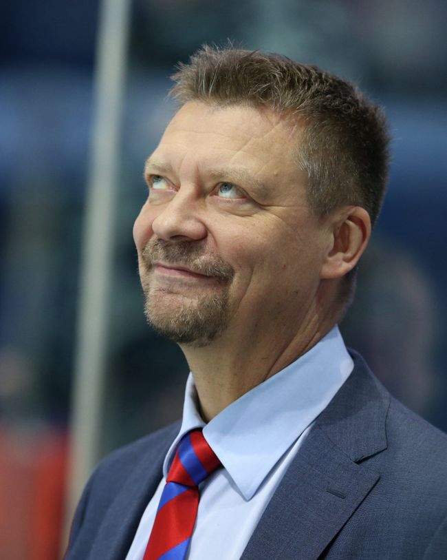 Главный тренер СКА Юкка Ялонен