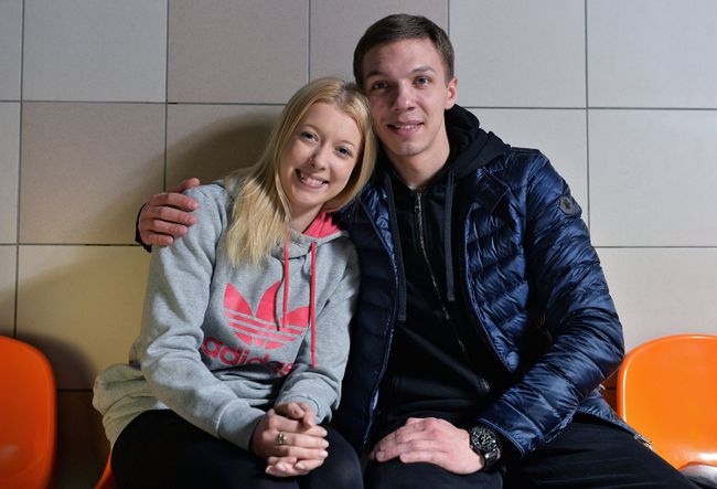 Фигуристы Екатерина Боброва и Дмитрий Соловьев