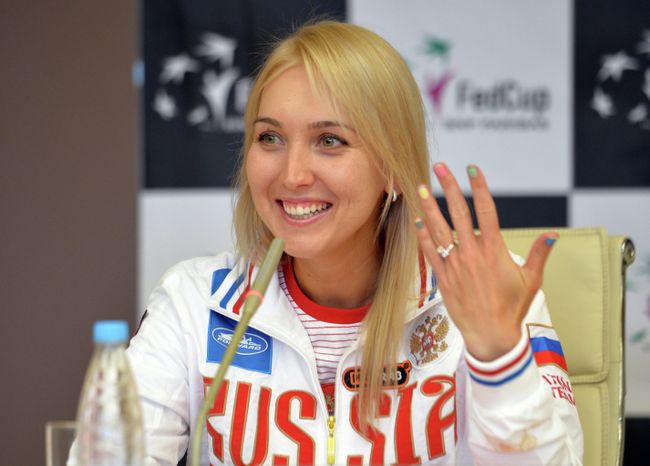 Елена Веснина