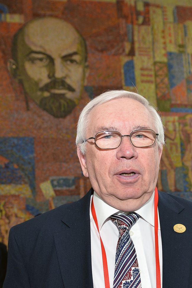 Владимир Лукин Владимир Лукин