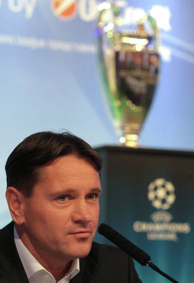 Дмитрий Аленичев