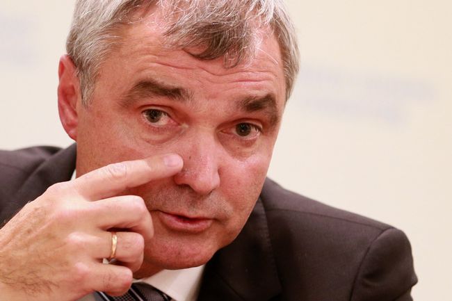 Леонид Мельников Леонид Мельников