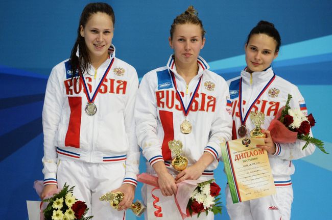 Кристина Ильиных, Диана Чаплиева и Мария Полякова (слева направо)